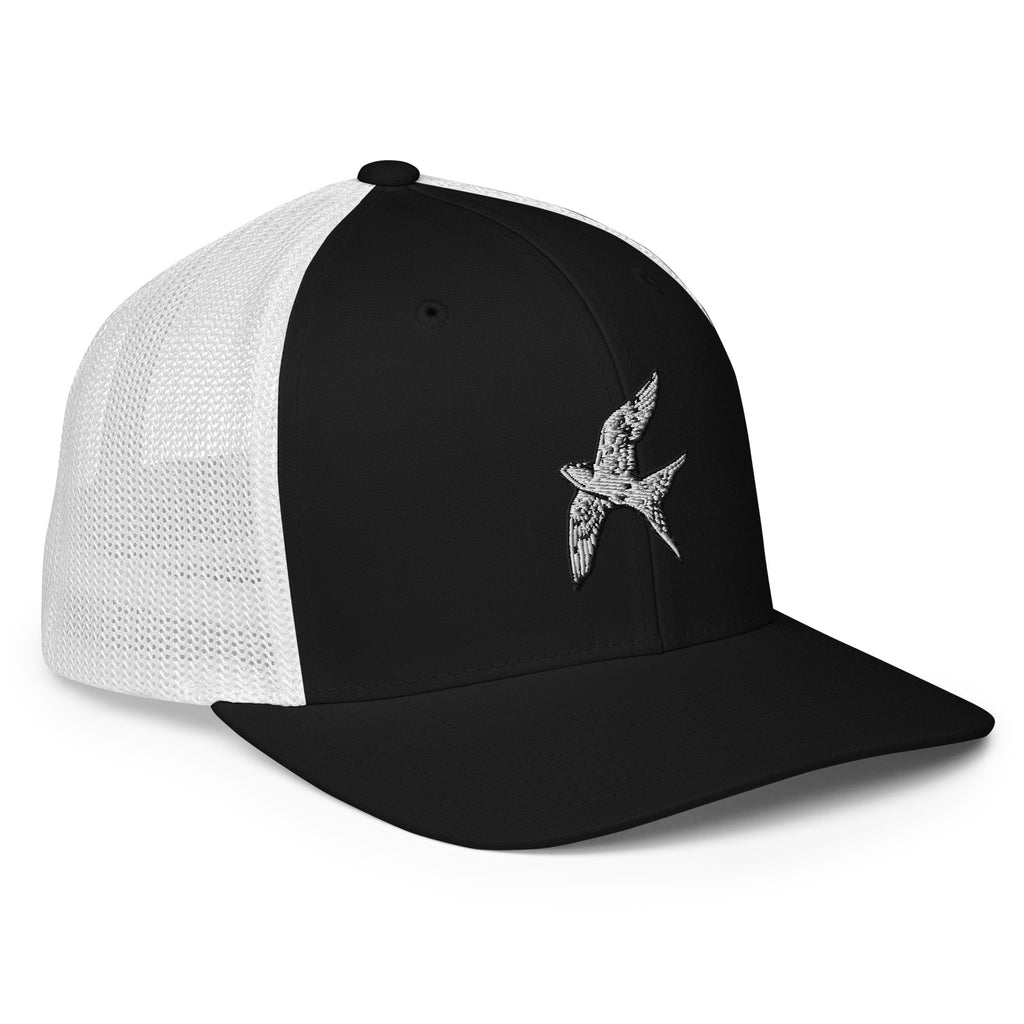 Love Bird | closed-back trucker cap